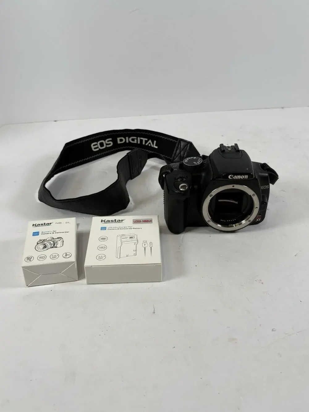 Canon EOS Digital Rebel XT 350D DSLR Camera Body Tested Battery Charger